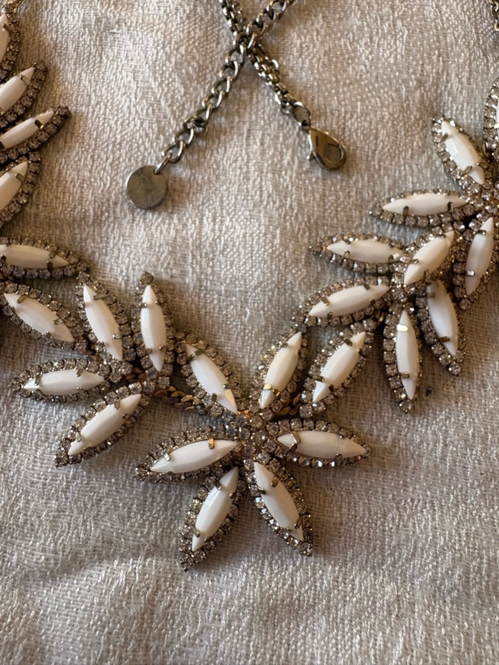 White Floral Statement Necklace - Women Jewelry - Picture 3 of 4